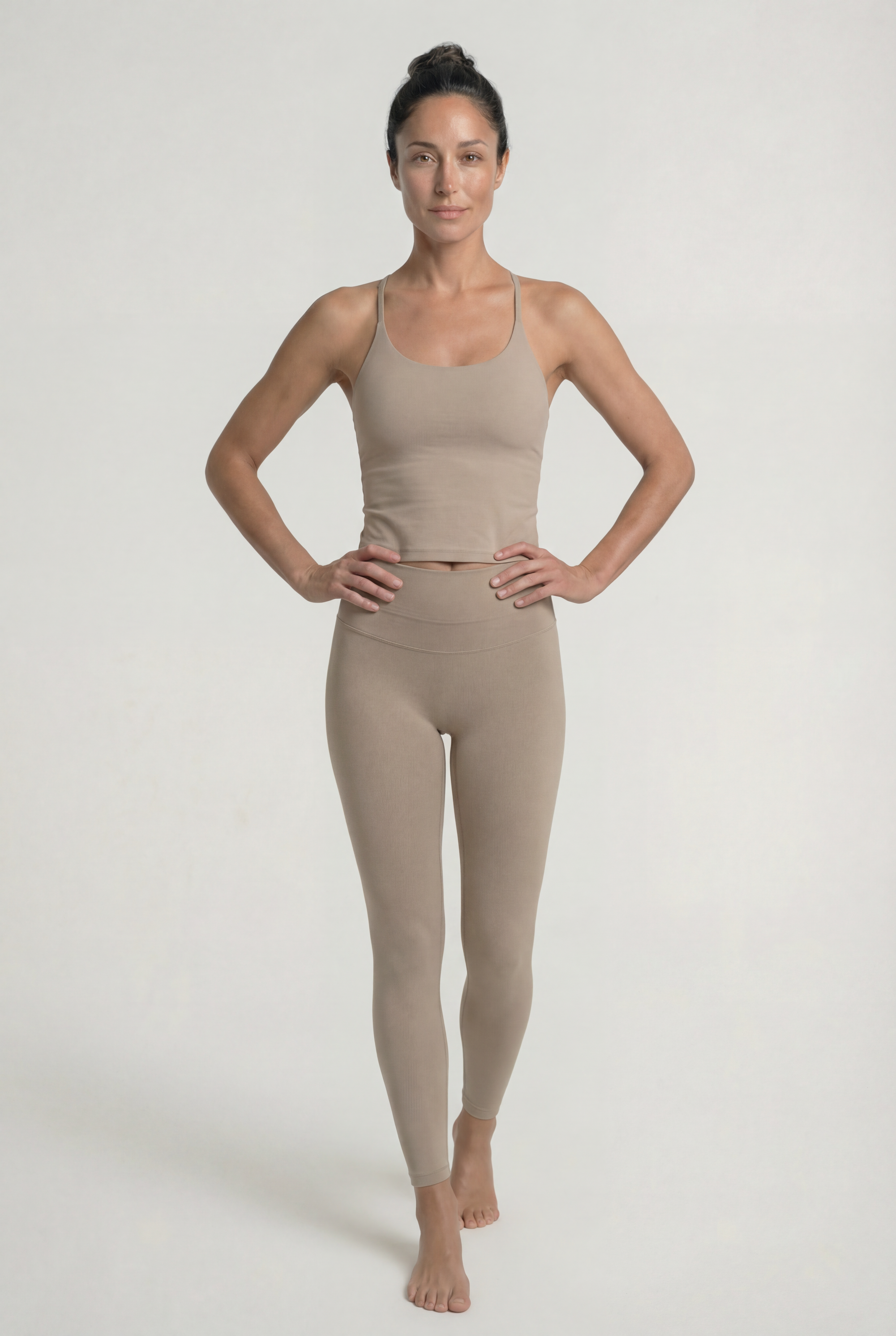 HIGH-WAISTED SCULPT LEGGINGS – SOFT BEIGE