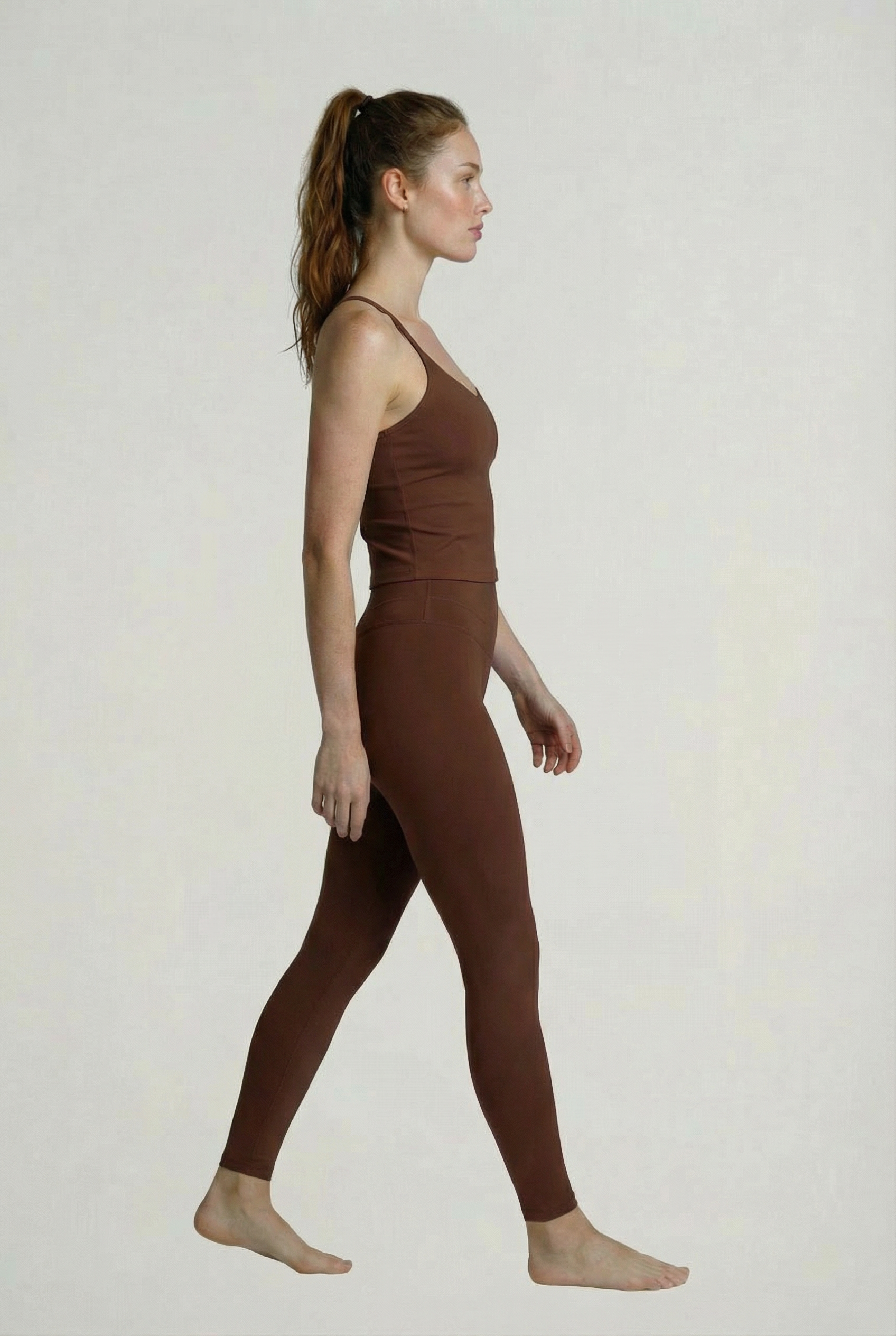 SCULPT CROSS-BACK TOP – CHOCOLATE BROWN